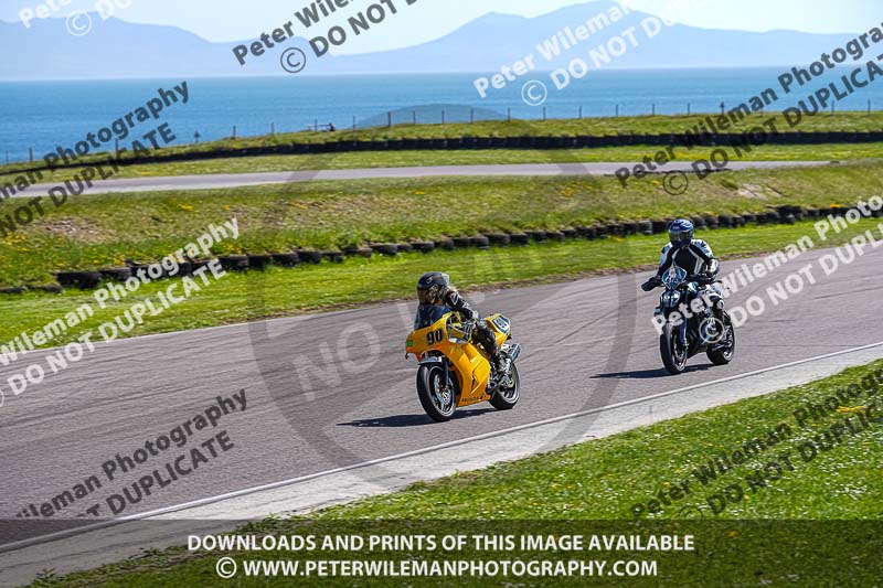 anglesey no limits trackday;anglesey photographs;anglesey trackday photographs;enduro digital images;event digital images;eventdigitalimages;no limits trackdays;peter wileman photography;racing digital images;trac mon;trackday digital images;trackday photos;ty croes